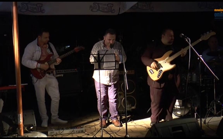 Embedded thumbnail for Hangszerük bajnokai - Plútó és barátai a Művész teraszán