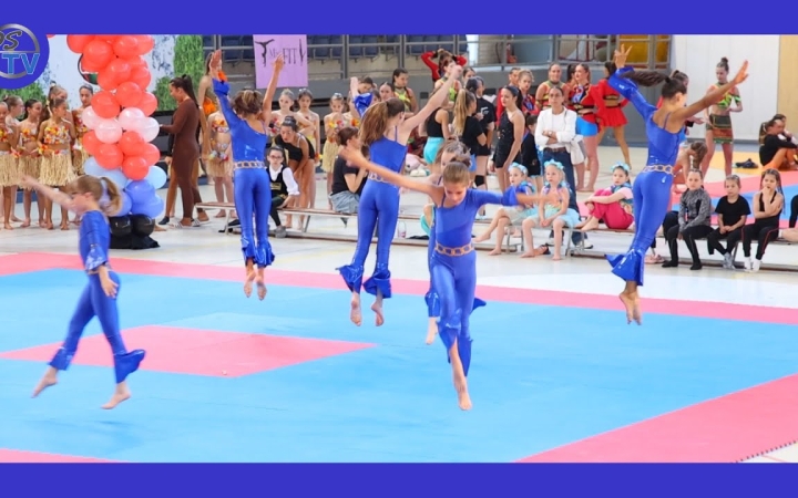 Embedded thumbnail for DSTV: fitneszcsillagra emlékeztek