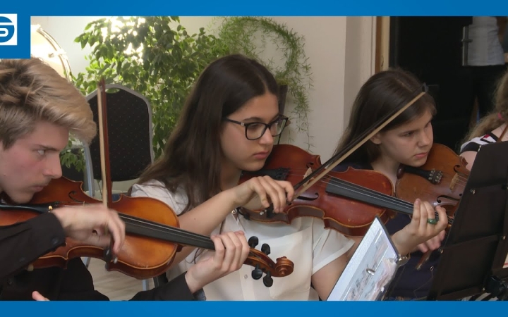 Embedded thumbnail for DSTV: Lengyelországba készültek a zeneiskolások