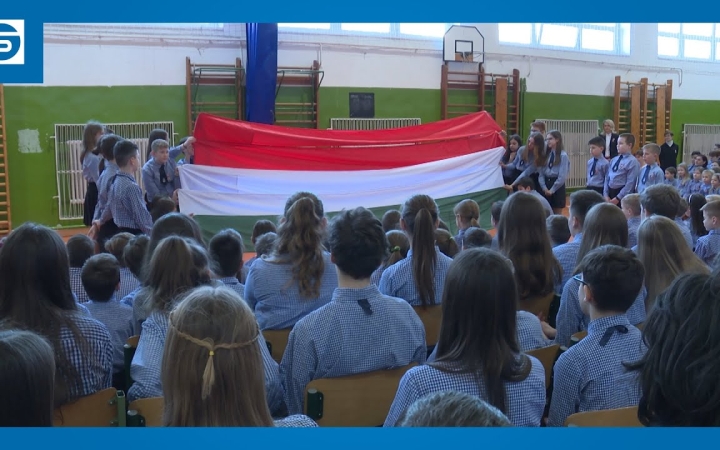 Embedded thumbnail for DSTV: az iskolában is ünnepeltek