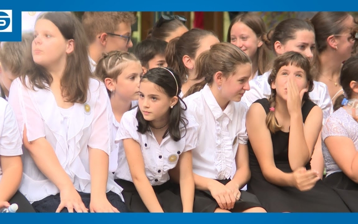 Embedded thumbnail for DSTV: tanévzáró a Szabó Magda iskolában