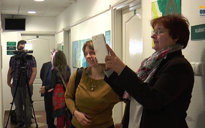 Embedded thumbnail for Belső utakon - Kiállítás a Kamarában