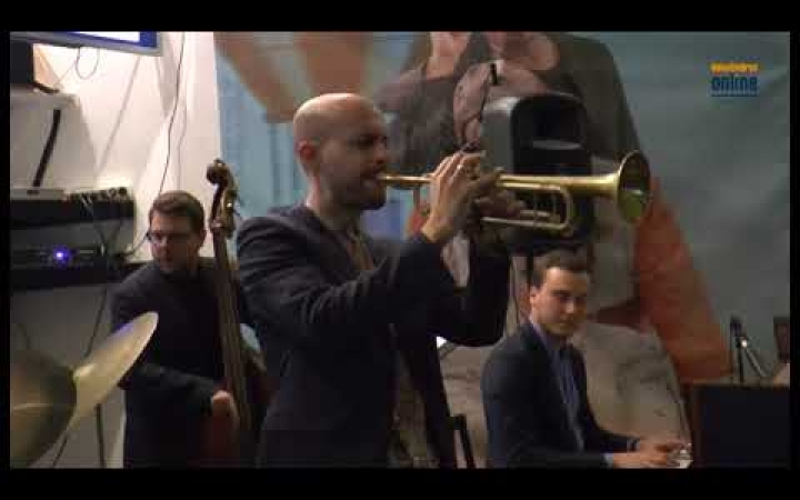 Embedded thumbnail for Nemzetközi jazz-őrület a Művészben