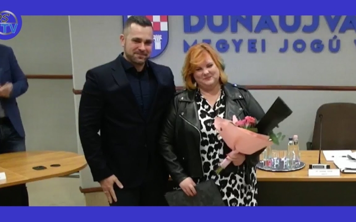 Embedded thumbnail for Feth Katalin kapta idén a "Szociális Munkáért – Dunaújváros" díjat