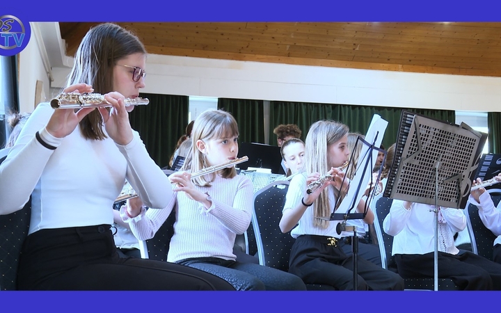 Embedded thumbnail for DSTV: fúvósok randevúja a zeneiskolában