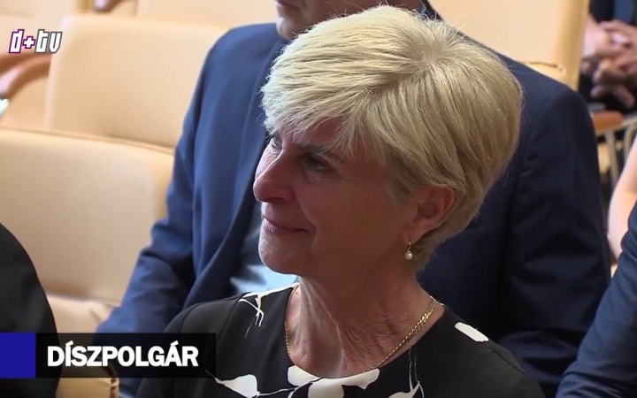 Embedded thumbnail for D+ Híradó - Díszpolgár, edzőpálya