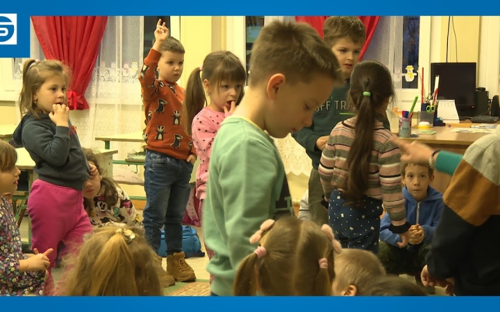 Embedded thumbnail for DSTV: iskolanyitogató a Gárdonyiban