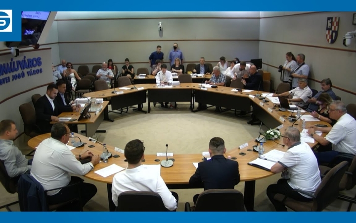 Embedded thumbnail for Közgyűlés: gyászpercek után fontos frontok