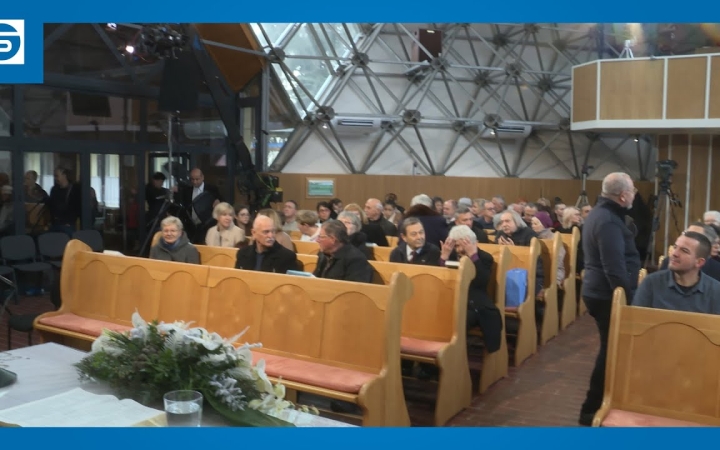 Embedded thumbnail for Különleges évzáró a református templomban