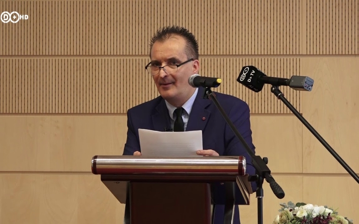 Embedded thumbnail for Történelmi léptékű fejlesztés