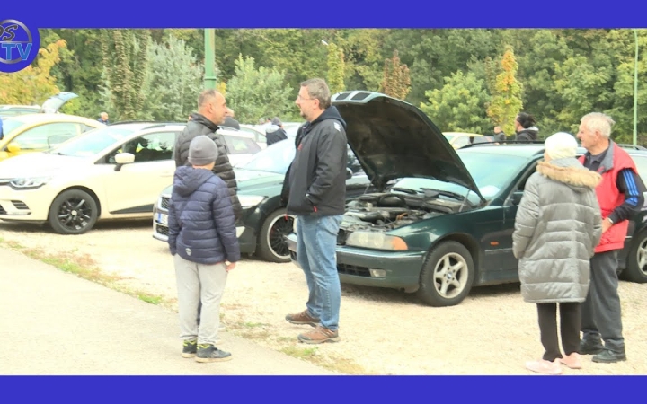 Embedded thumbnail for DSTV: újra megrendezik az autóvásárt