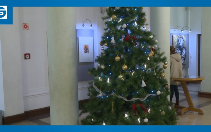 Embedded thumbnail for DSTV: díszítés és előadás a Bartókban