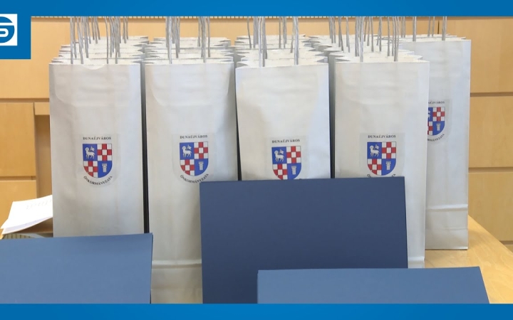 Embedded thumbnail for Együtt ünnepelték a tavalyi sikereket (galériával)