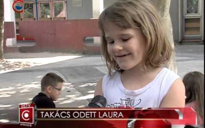 Embedded thumbnail for Tarka-barka tábor a Dózsa iskolában