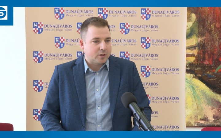 Embedded thumbnail for A bölcsődében nincs Fidesz és ellenzék!