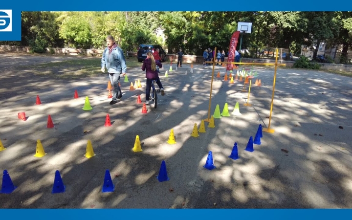 Embedded thumbnail for DSTV: egészségnap a Móriczban (galériával)