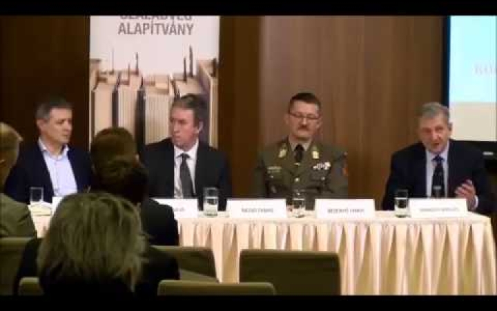 Embedded thumbnail for Ezért veszélyesek a migránsok Európára