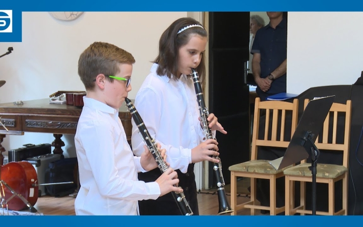 Embedded thumbnail for DSTV: fúvósok randevúja a zeneiskolában