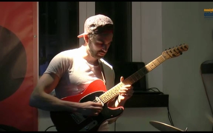 Embedded thumbnail for BG5 koncert a Művészben