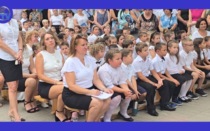 Embedded thumbnail for DSTV: évnyitó a "magdásoknál"