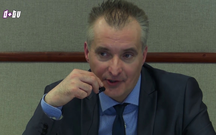 Embedded thumbnail for Letették az esküt a Választási Bizottság tagjai