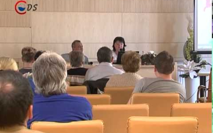 Embedded thumbnail for Forintosítás és elszámolás - segítette a lakossági fórum