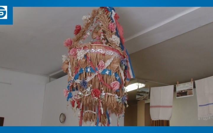 Embedded thumbnail for DSTV | Új kenyér ünnepe