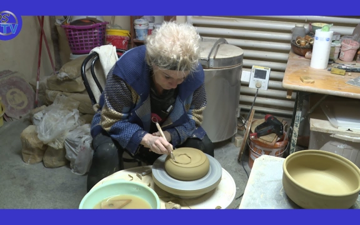 Embedded thumbnail for DSTV: mese a kézműves tárgyak lelkéről