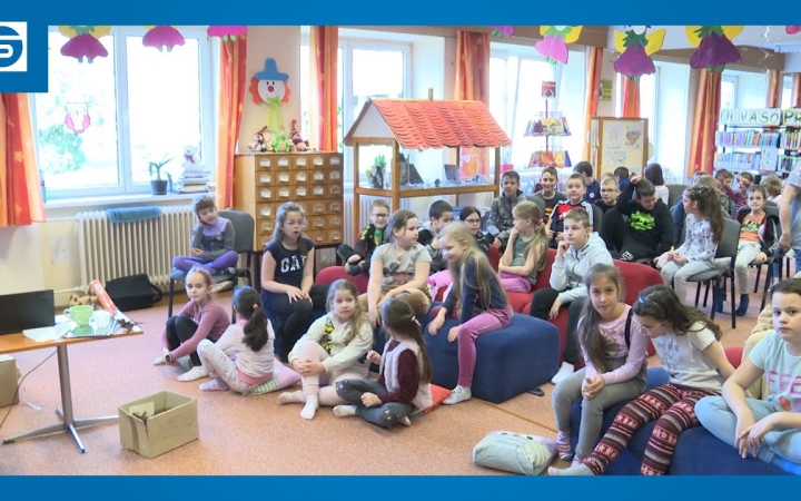 Embedded thumbnail for DSTV: Vibók Ildikó volt a gyermekkönyvtár vendége