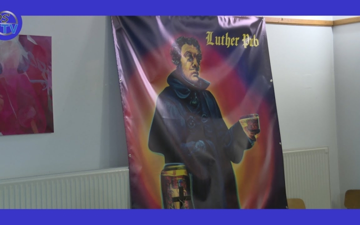 Embedded thumbnail for DSTV: a láthatatlan egyház a Luther Pub programján