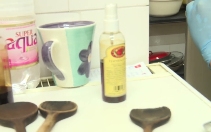 Embedded thumbnail for DSTV: sajtburgerleves(!!!) a falodában