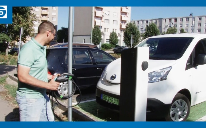 Embedded thumbnail for Környezettudatos megoldás az elektromos autó – pályázati forrásból szerezték be!