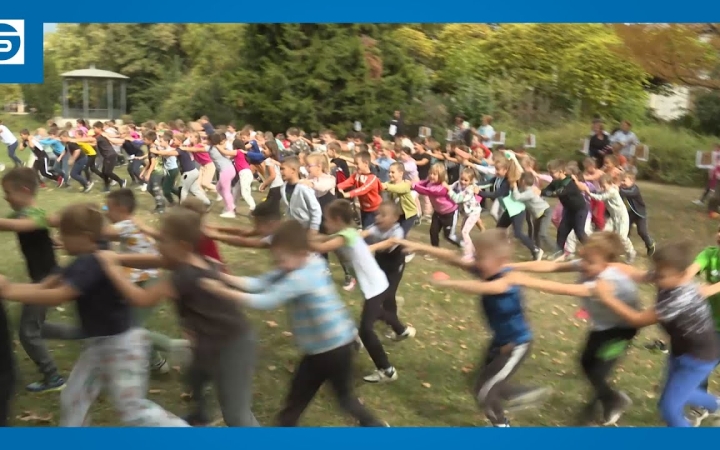 Embedded thumbnail for DSTV: sporttal ünnepeltek