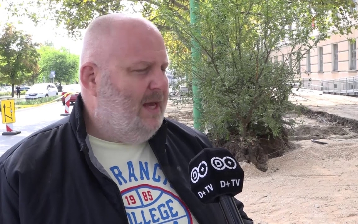 Embedded thumbnail for Végéhez közeledik a Vasmű út felújítása