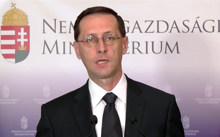 Embedded thumbnail for Rendesen beindult a magyar növekedés 