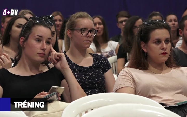 Embedded thumbnail for D+ Híradó - Szúnyogirtás, tréning