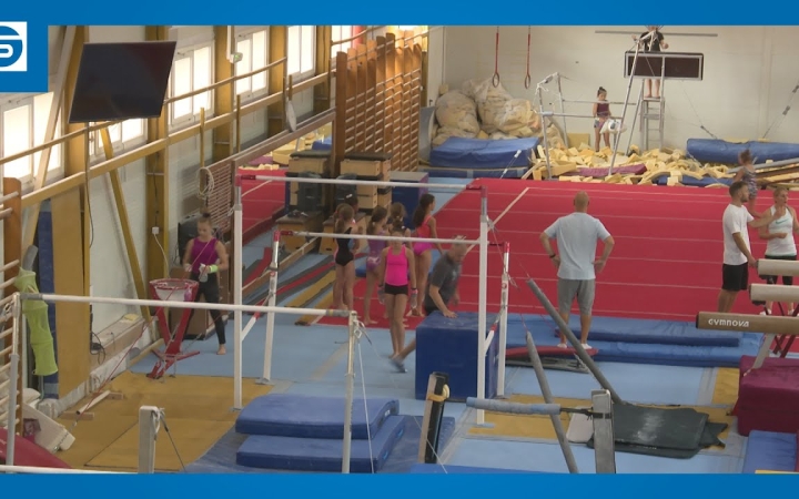 Embedded thumbnail for DSTV: edzésben a tornászok