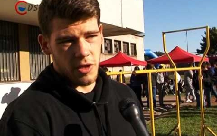 Embedded thumbnail for Egy nap a sportért és egészségért a Dunaferr iskolában