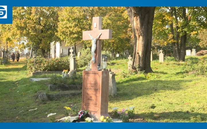 Embedded thumbnail for Újraszentelték a Kistemető felújított keresztjét