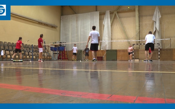 Embedded thumbnail for Öt hazai érem a sportcsarnokban