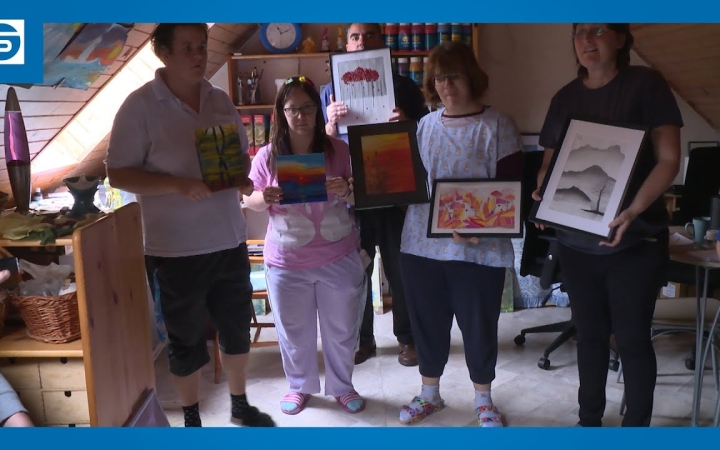 Embedded thumbnail for Jótékonysági licit a Jószoliért – új kollekcióval