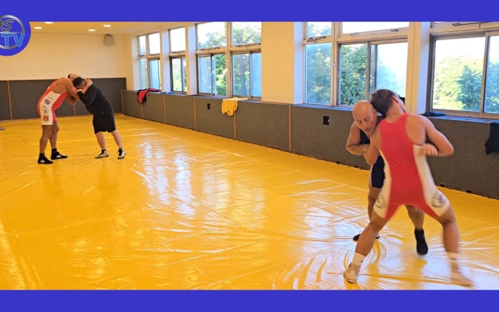 Embedded thumbnail for DSTV: vb-re készülnek a veteránok