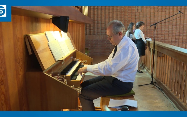 Embedded thumbnail for Áhítat és vastaps az orgonaszentelésen