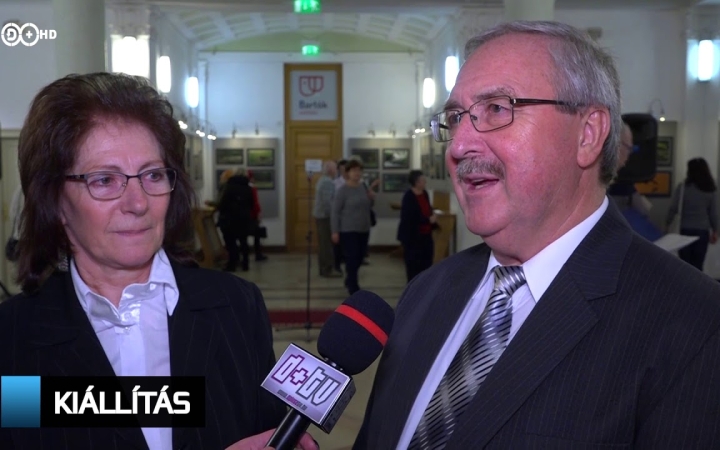 Embedded thumbnail for D+ Híradó - diplomamentés, kiállítás