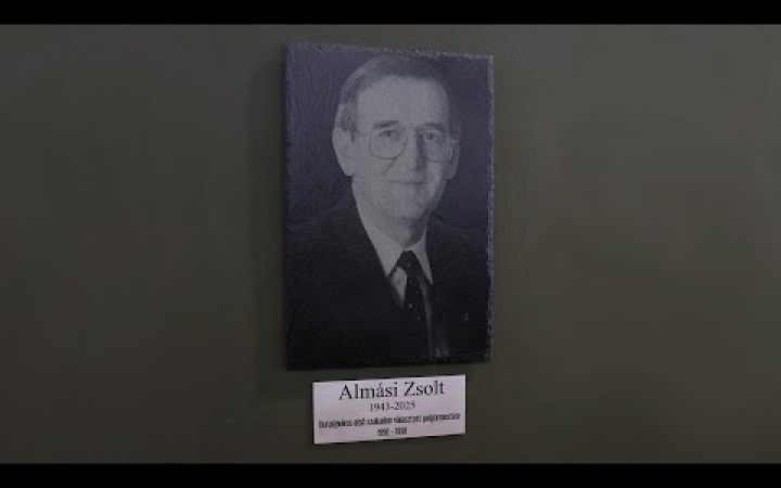 Embedded thumbnail for DSTV: Almási Zsolt emlékére