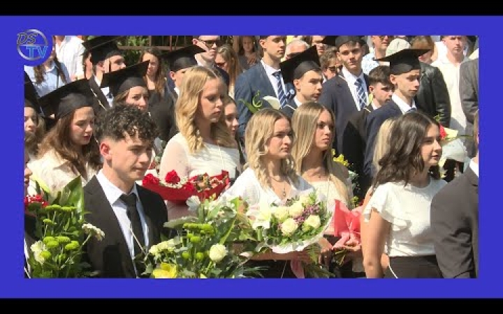 Embedded thumbnail for DSTV: elballagtak a Rudas végzősei