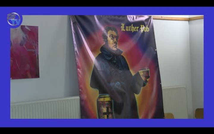 Embedded thumbnail for DSTV: a láthatatlan egyház a Luther Pub programján